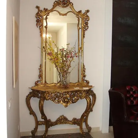 La Porta Rossa Bed & Breakfast 3*