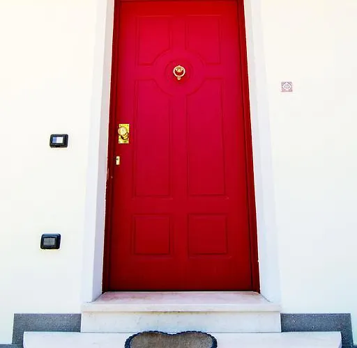 Bed & Breakfast La Porta Rossa