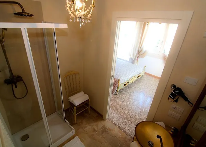 La Porta Rossa Bed & Breakfast